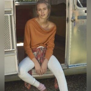 Anthropologie brand Pilcro Donna Boatneck Tunic Sweater